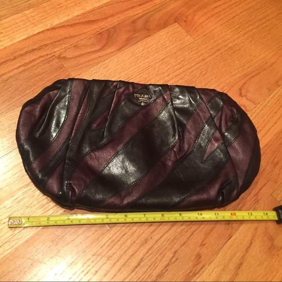 Prada clutch authentic 100% - Picture 4 of 4