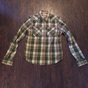 Men's Hollister pearl snap shirt. Size XL.