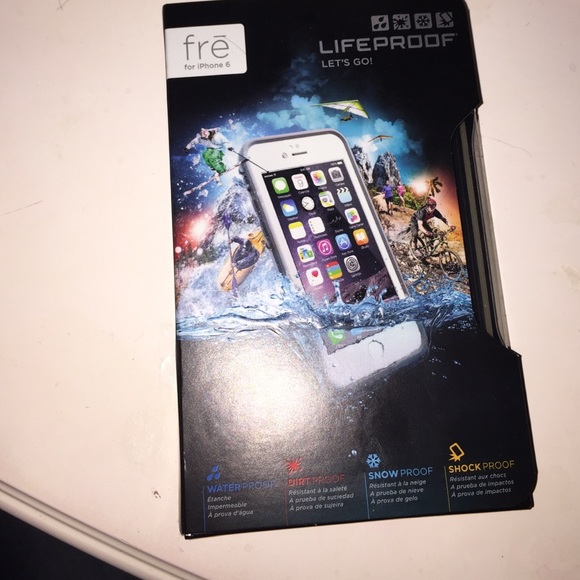 LIFEPROOF FRĒ FOR iPHONE 6 CASE