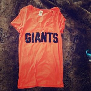 San Francisco Giants pink shirt