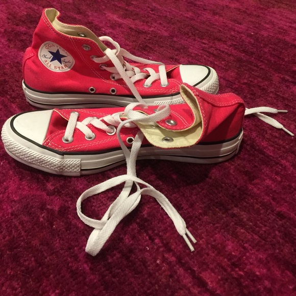 Strawberry converse