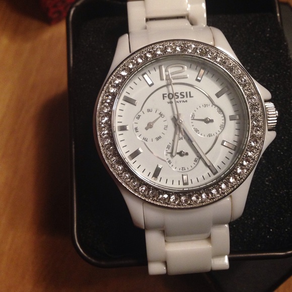 Watch - Picture 2 of 2