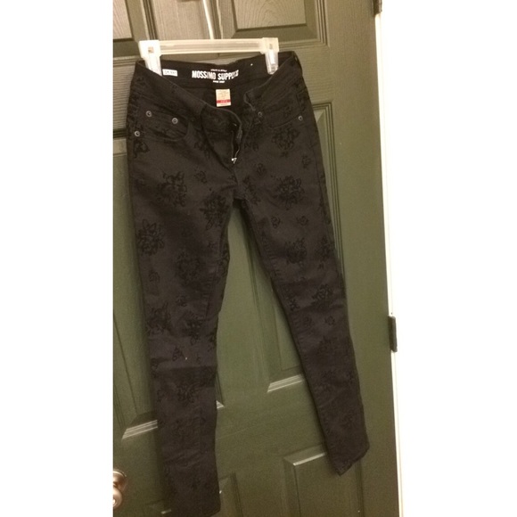 Mossimo brand Black Jeans - Picture 1 of 3