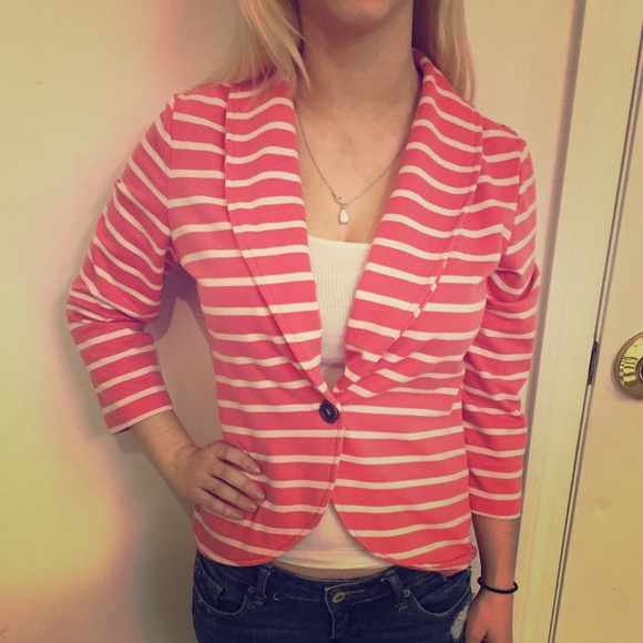 Pink striped blazer with lace back - Picture 1 of 4