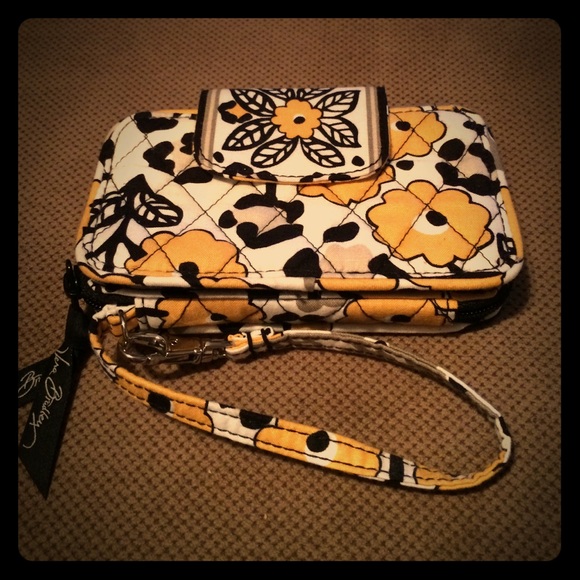 Wallet w/cell phone holder wristlet