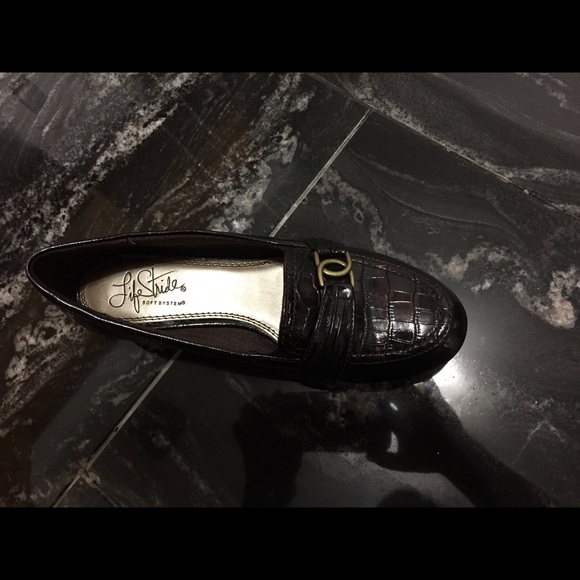 Lifestride shoes - Picture 3 of 3