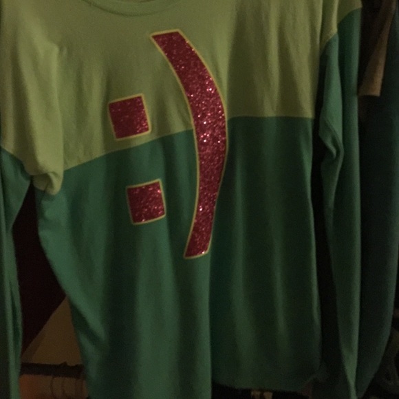 Long sleeve shirt green and blue