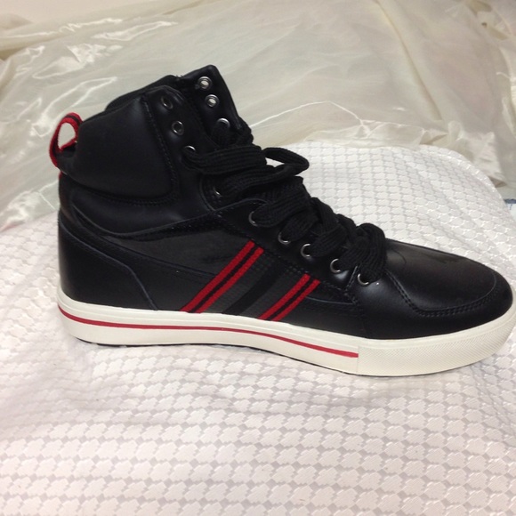 Brand new Cadillac size 10.5