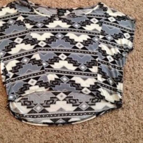 Rue 21 top $10 or trade