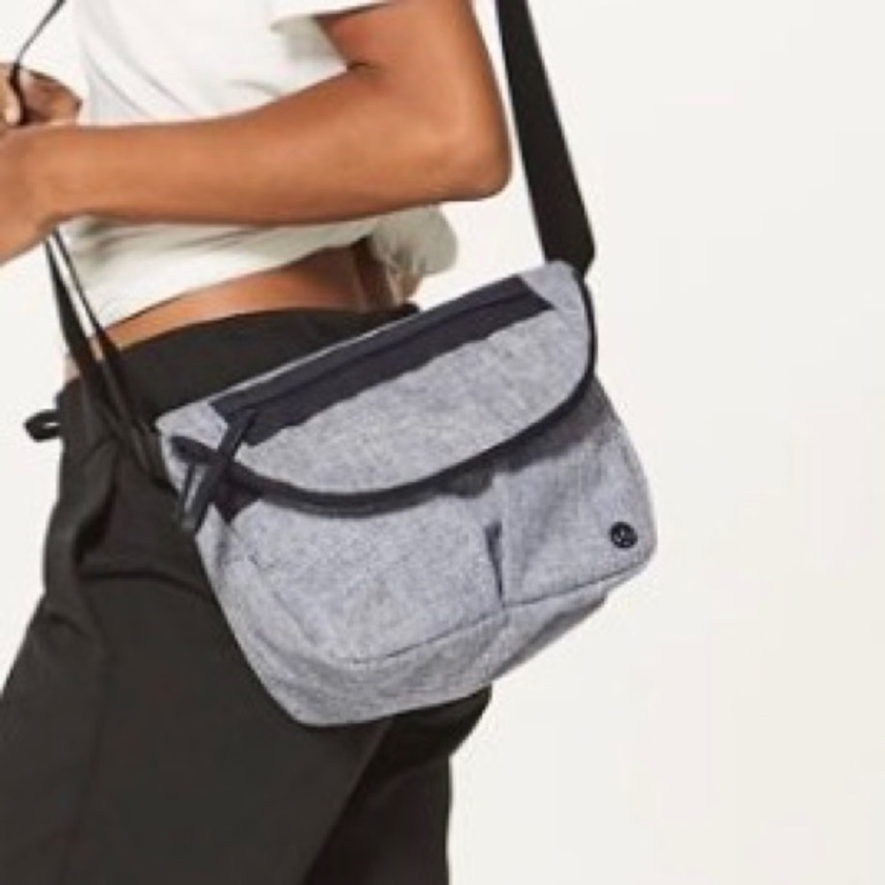 PUBLIC SERVICE ANNOUNCEMENT: festival bag is back!