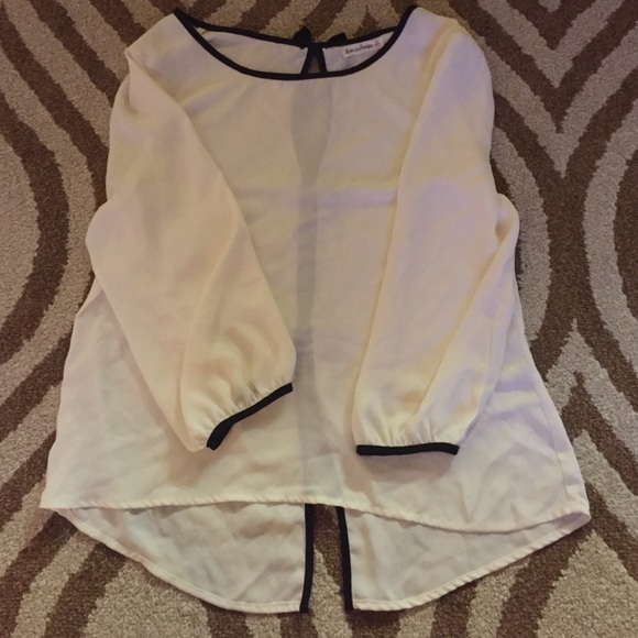 Long sleeve blouse