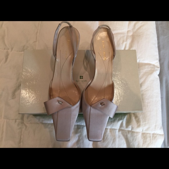 Shoes - Picture 1 of 4