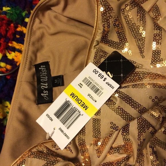 Gold sequined dress.Perfect for the holidays!! - Picture 2 of 2
