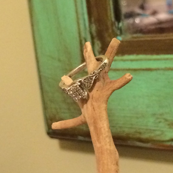 Kay Promise Ring (size 6)