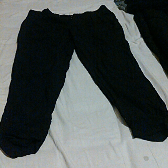Capri pants