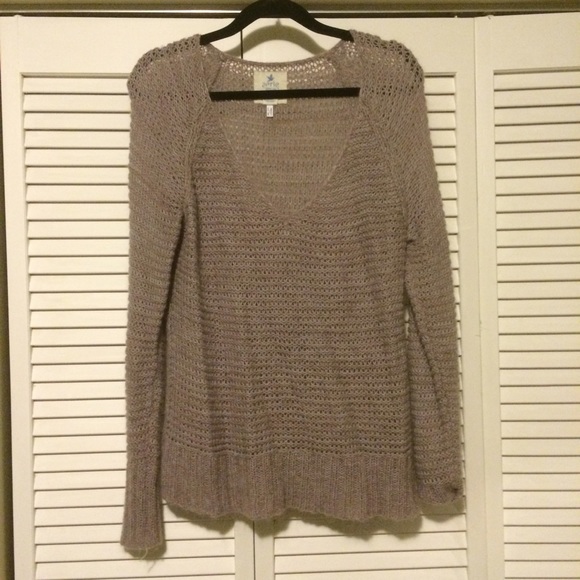 Aerie sweater, size L