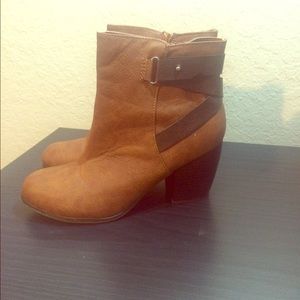New worn and gently used shoes