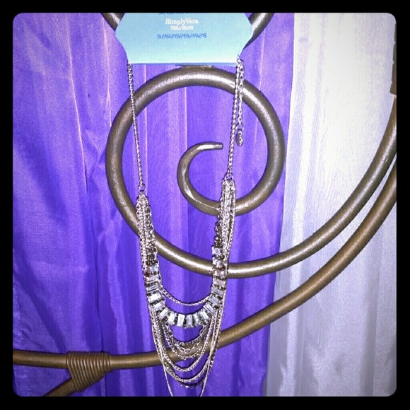 NWT~Simply Vera- Fancy Rhinestones Necklace &brace