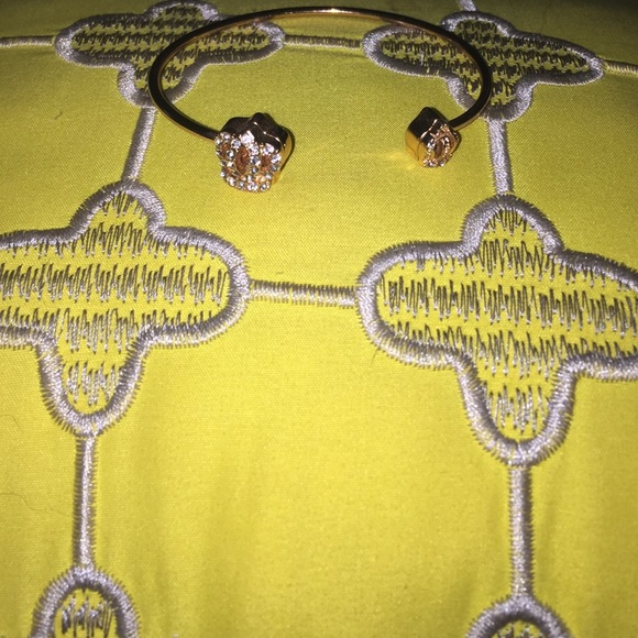 Juicy Couture Gold Pave Crown Bracelet - Picture 2 of 4