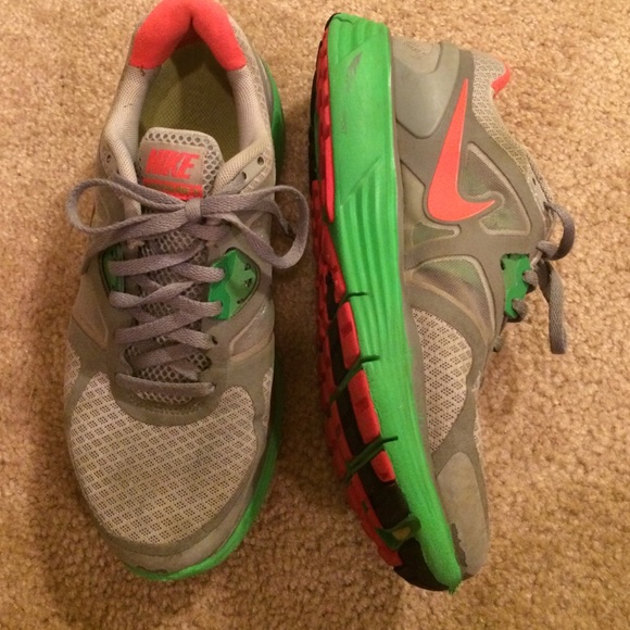 Nike Shoes (Luarglide 3)
