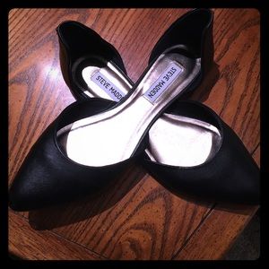 Steve Madden Ivey Black Leather Pointed Toe Flats