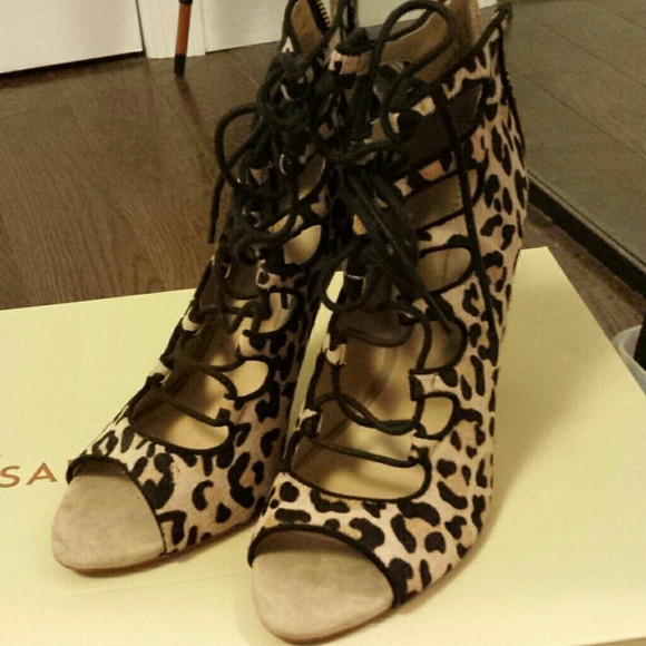 Rare Zara leopard laceup heels size 38 or 7.5