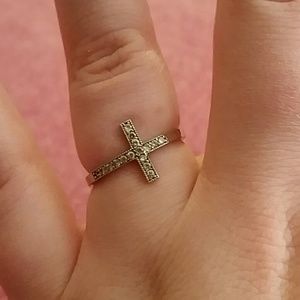 Cross ring
