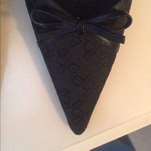 Bcbg heels. Back 8.5/9 small defect on heel.