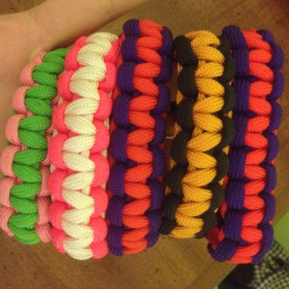 5 Paracord bracelets