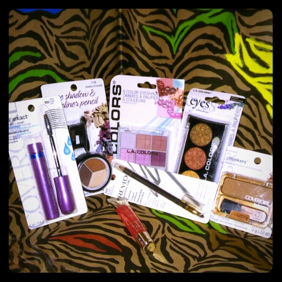 7 pc Makeup Bundle #3