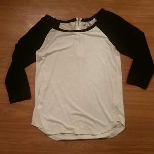 Baseball style top