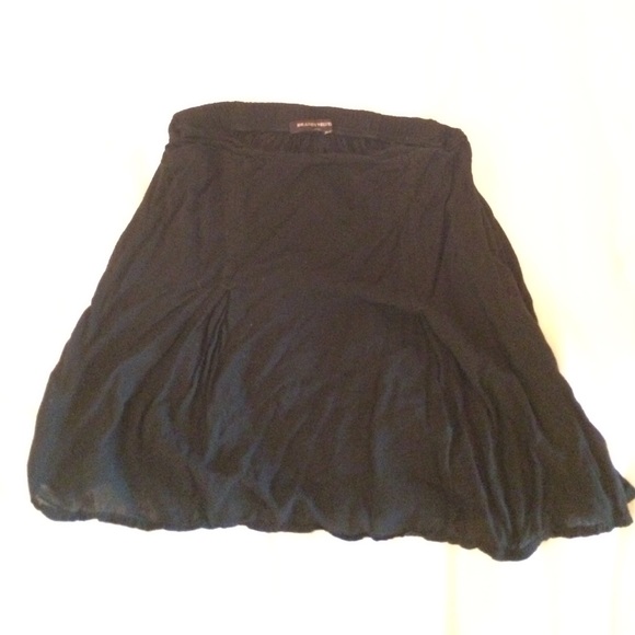 brandy melville pleated skirt