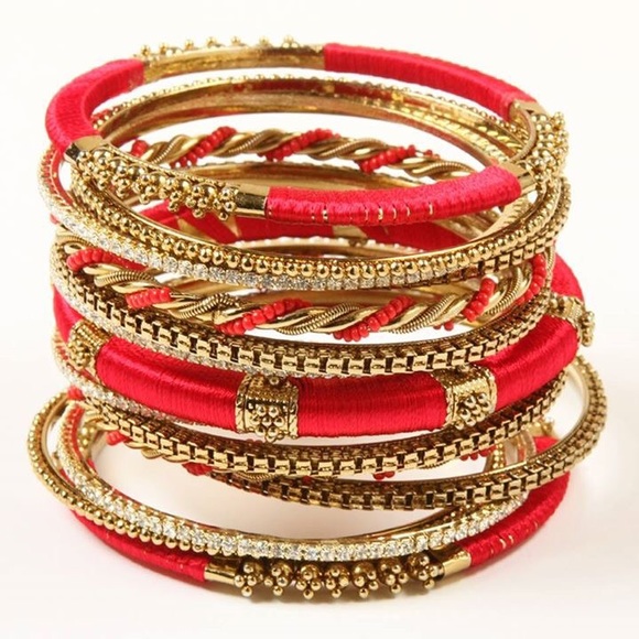 Amrita Singh bangles