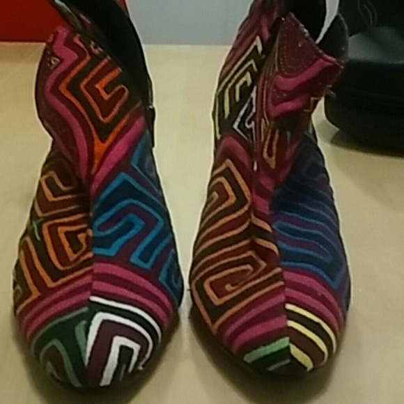Ankle boots