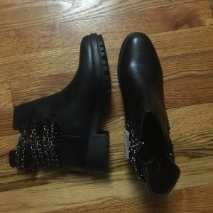 Zara chain boots