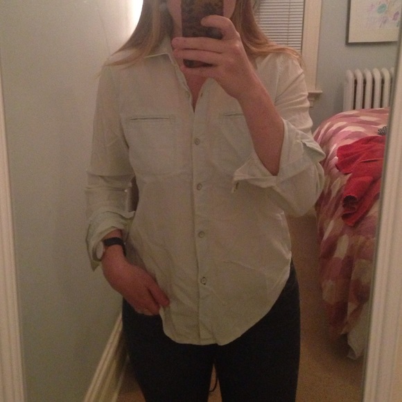 Gap denim washed out shirt!