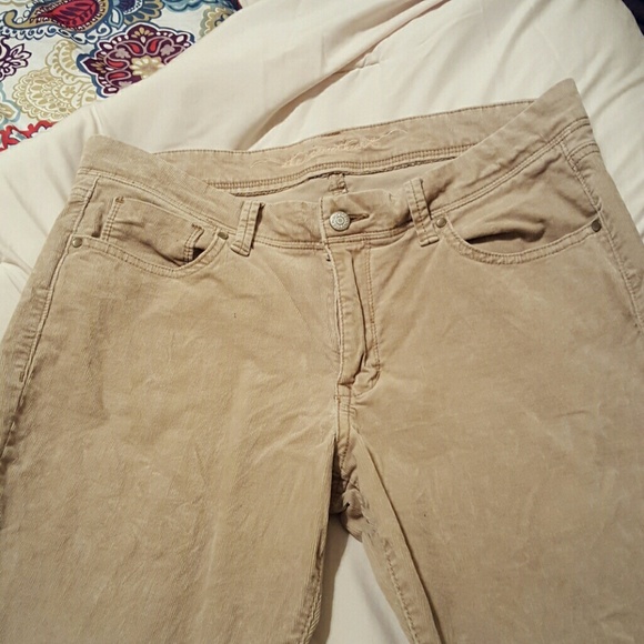 Old navy classic rise sweetheart corduroys