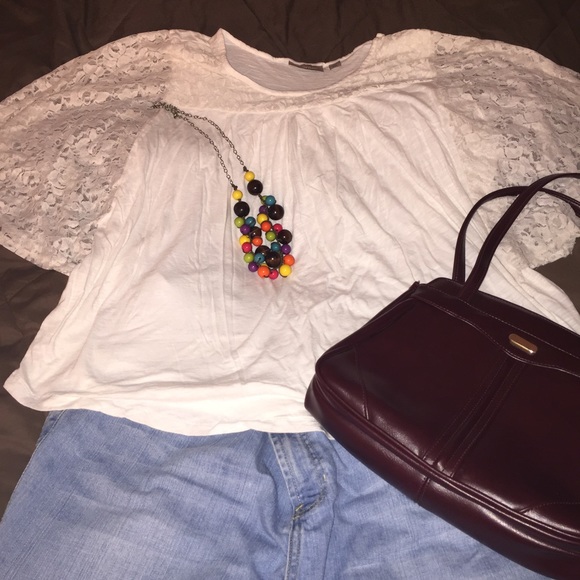 Avenue Lace Sleeved Blouse