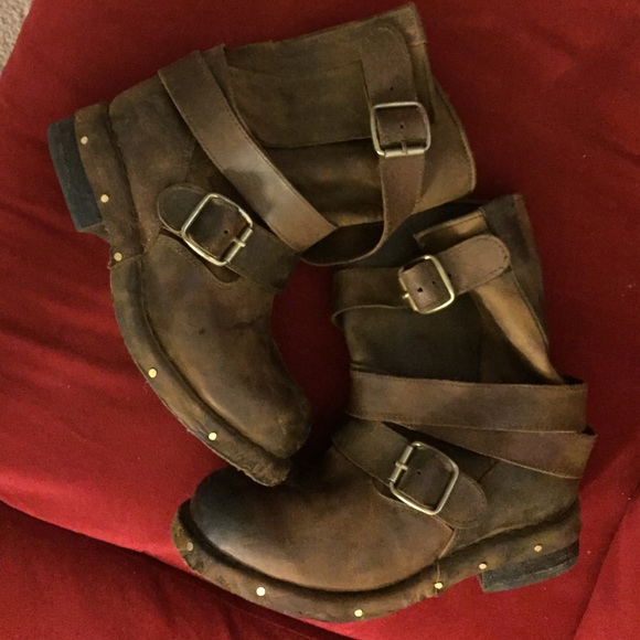 Jeffrey Campbell brown leather boots