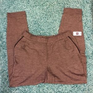 🌟SALE🌟 NWT GAP joggers size M