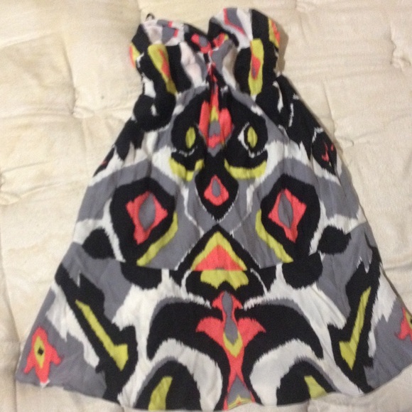 Strapless dress