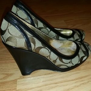 Coach Wedges