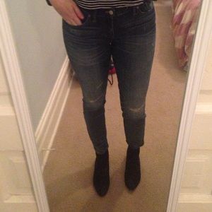 Distressed Madewell Jeans!