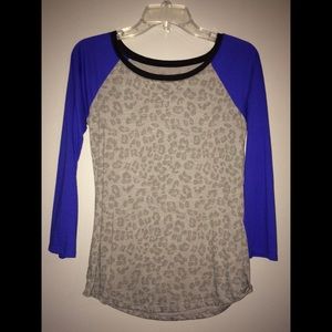 American Eagle Outfitters cheetah print shirt