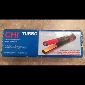 Chi Turbo straightening iron.