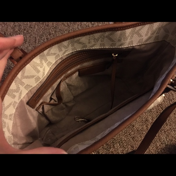 Michael Kors Purse - Picture 2 of 3
