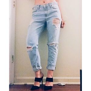✨Boyfriend Light Washed Jeans✨