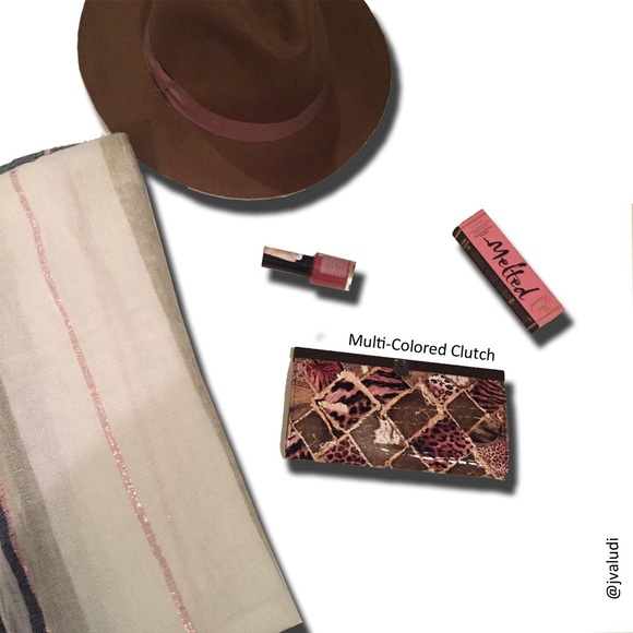 Multi-Colored Clutch - Picture 2 of 4