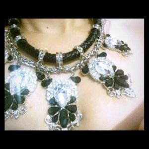 Black elegant necklace