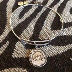 Alex and Ani Claddagh bangle
